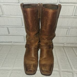 FRYE Harness 12R Size 7
